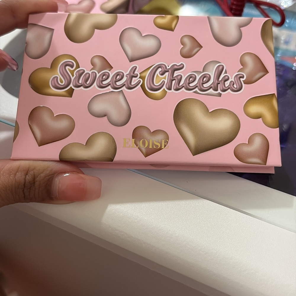 Eloise Sweet Cheeks Palette